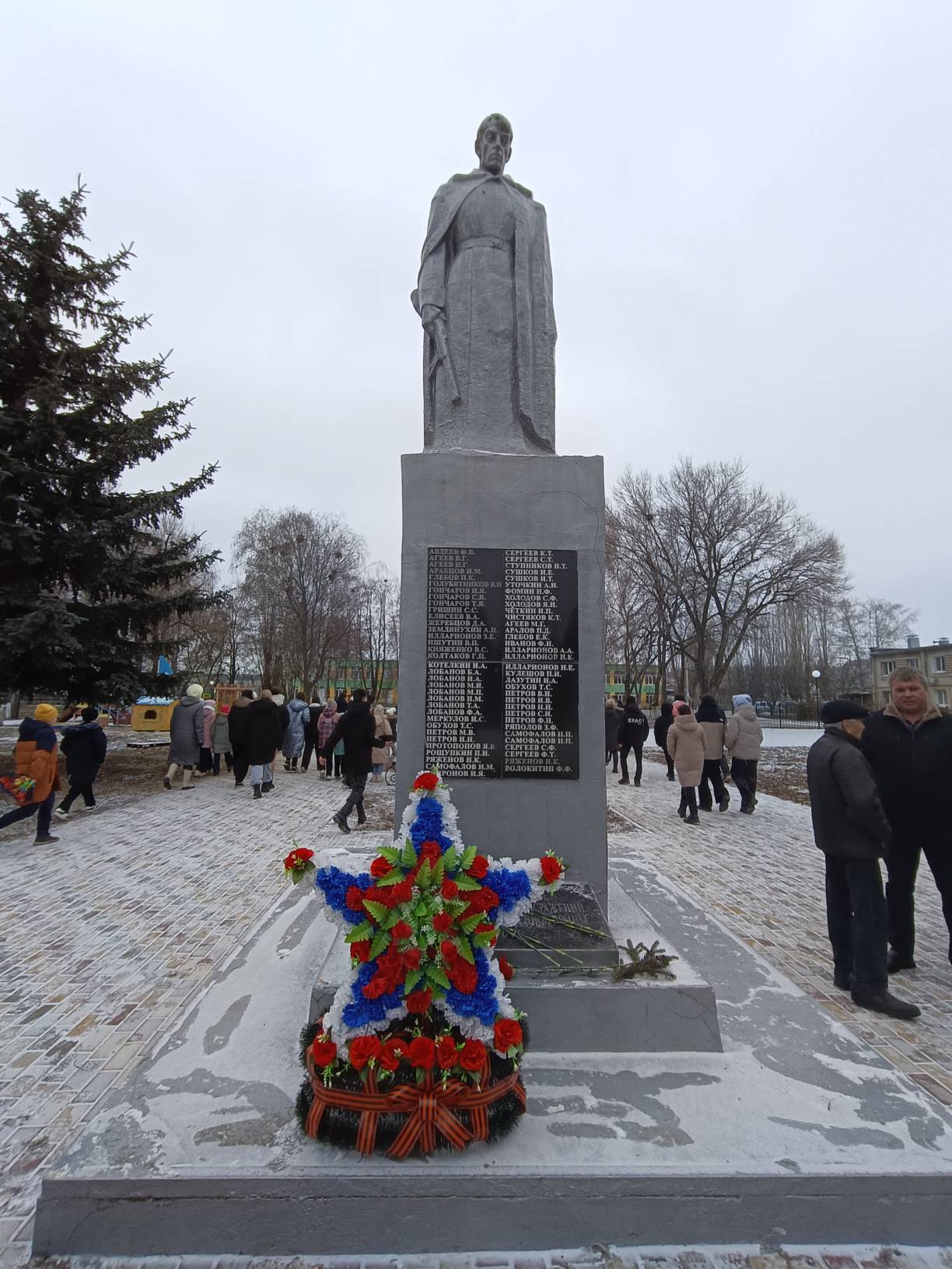 Митинг, посвященный освобождению нашего села от немецко-фашистских захватчиков.